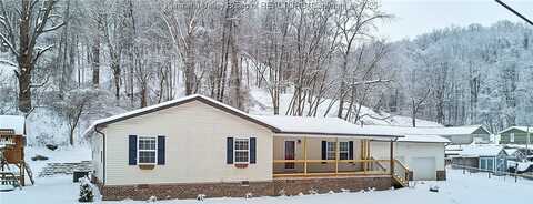 44 Bear Fork Road, Charleston, WV 25312