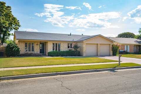 3007 92nd Street, Lubbock, TX 79423