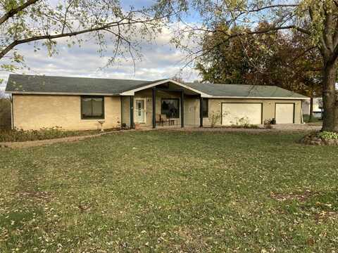 699 Homestead Lane, Villa Ridge, MO 63089