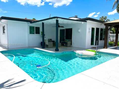 1350 SW 57th Ave, Plantation, FL 33317