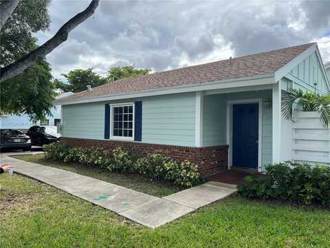 13795 SW 147th Cir Ln, Miami, FL 33186