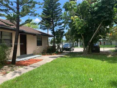 11545 SW 216th St, Miami, FL 33170