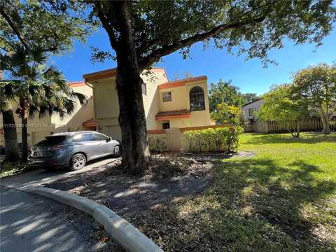 3139 Arbor Ln, Hollywood, FL 33021