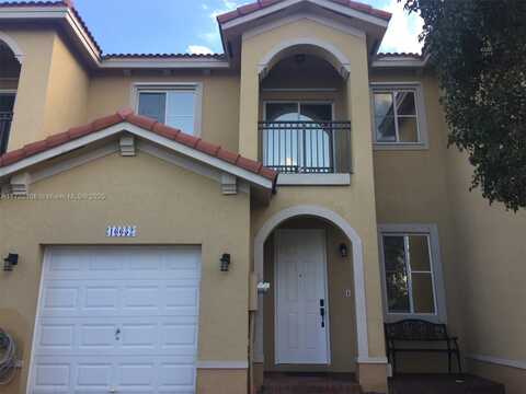 16652 SW 71st Ter, Miami, FL 33193