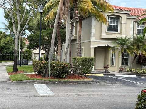 840 Summit Lake Dr, West Palm Beach, FL 33406