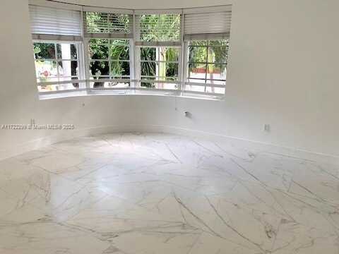 1000 Meridian Ave, Miami Beach, FL 33139