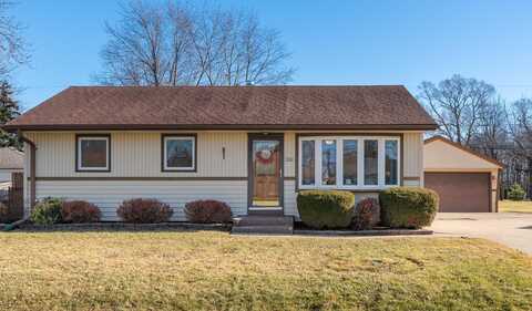 7282 S 36th St, Franklin, WI 53132