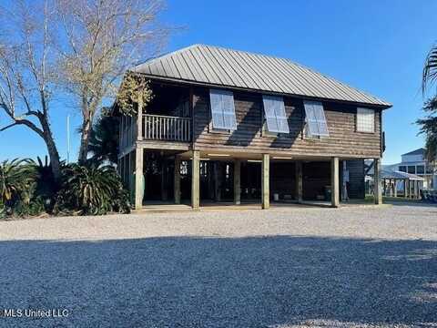 314 Magnolia Lane, Pass Christian, MS 39571