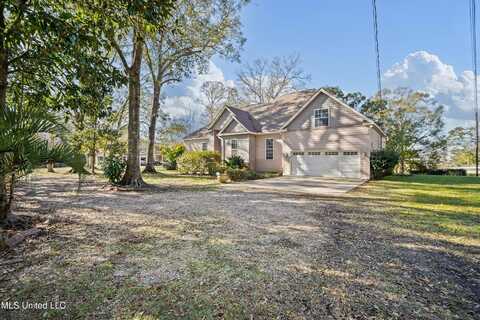 3219 Choctaw Avenue, Moss Point, MS 39563