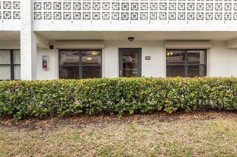 4910 BAY STREET NE, Saint Petersburg, FL 33703