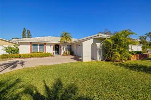 13025 FOREST DRIVE, SEMINOLE, FL 33776