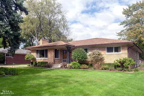 20001 MAXINE, Saint Clair Shores, MI 48080