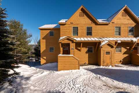 5022 Black Bear Run, Carrabassett Valley, ME 04947