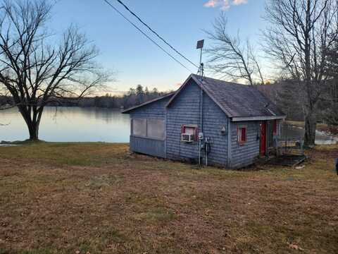 47 Old Sawmill Road, Lincoln, ME 04457