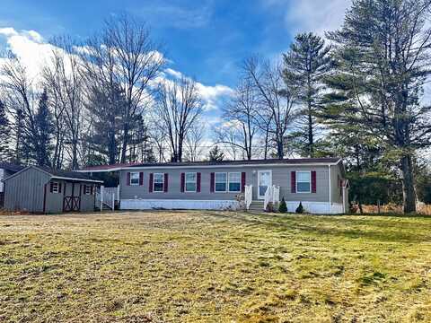 31 Dixon Drive, Benton, ME 04901