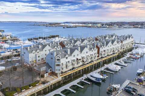 612 Chandlers Wharf, Portland, ME 04101