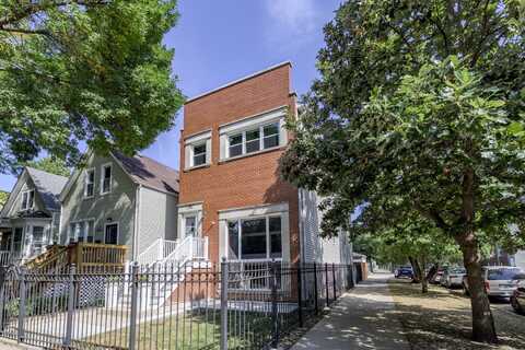 2501 N Monticello Avenue, Chicago, IL 60647