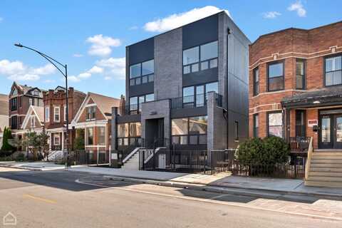 2041 W Augusta Boulevard, Chicago, IL 60622