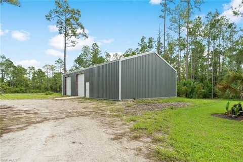 2112 16th, NAPLES, FL 34120