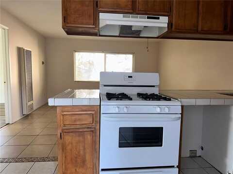 852 W Summerland Avenue, San Pedro, CA 90731