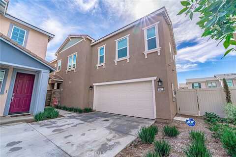 547 Enzo Street, Lake Elsinore, CA 92530