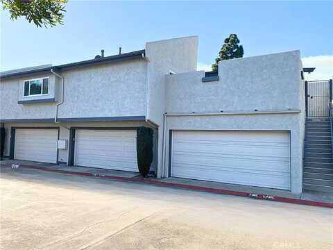 18701 Applewood Cir, Huntington Beach, CA 92646