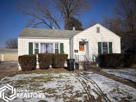 829 Queen Anne Avenue, Ottumwa, IA 52501