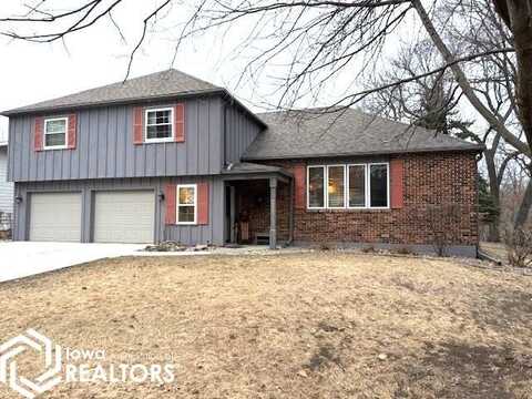 1040 N 25th Avenue, Fort Dodge, IA 50501