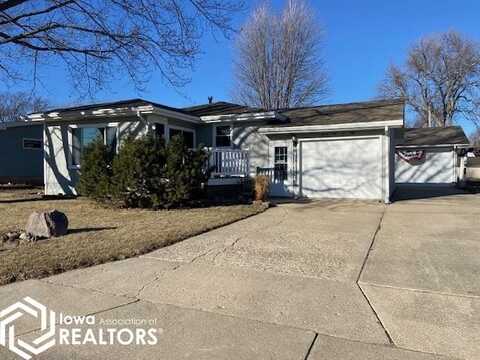 2108 2nd Avenue S, Clear Lake, IA 50428