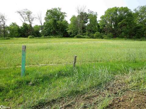 2515 Kenison Way, Iowa Falls, IA 50126