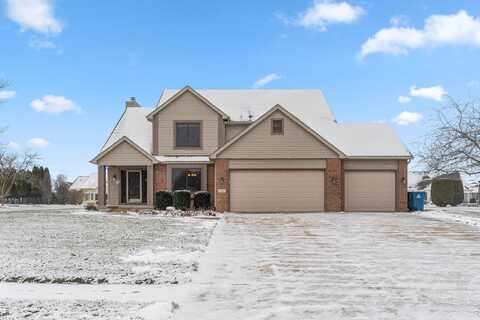 401 Hunters Ridge, Auburn, IN 46706