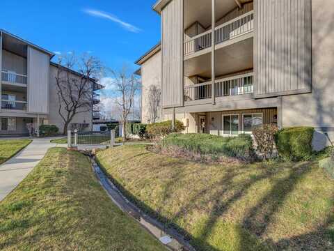 5712 South Waterbury Way, Salt Lake City, UT 84121