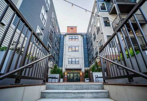 99 Foundry Place, Portsmouth, NH 03801
