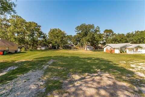 OAK PARK Drive, Madisonville, LA 70447