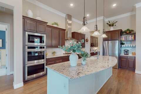 11013 Cartwright Drive, Denton, TX 76207