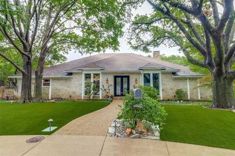 8826 Vista Oaks Circle, Dallas, TX 75243