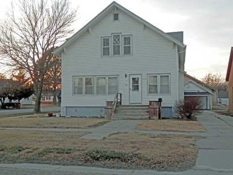 233 S 2nd St, Osborne, KS 67473