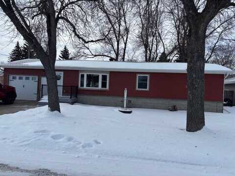 412 2n ST S, Fessenden, ND 58438