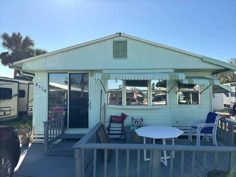 4124 Kahuna way, Ruskin, FL 33570