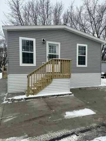 145 terri, Mankato, MN 56001