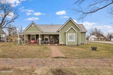 500 Depot Avenue, Golden City, MO 64748