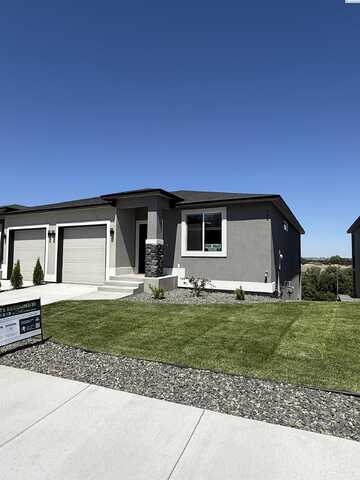 742 Rio Vista Loop, Richland, WA 99352