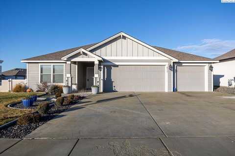 8117 Babine Drive, Pasco, WA 99301