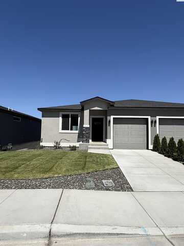 734 Rio Vista Loop, Richland, WA 99352
