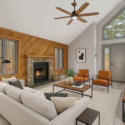 33 Down Hill, Lake Harmony, PA 18624