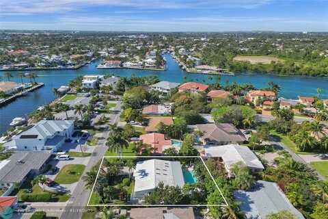 3207 Dover Rd, Pompano Beach, FL 33062