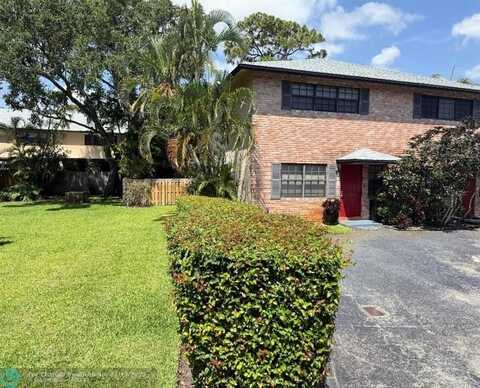2113 NE 11th Ave, Wilton Manors, FL 33305