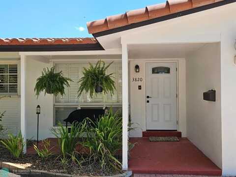 3820 Cleveland St, Hollywood, FL 33021