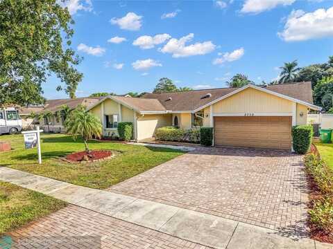 2770 SW 81st Way, Davie, FL 33328