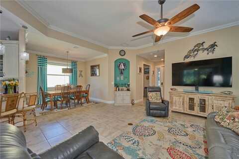 443 11th Square SW, Vero Beach, FL 32962